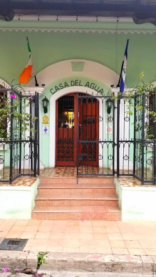 לינה וארוחת בוקר גרנאדה Casa Del Agua מראה חיצוני תמונה