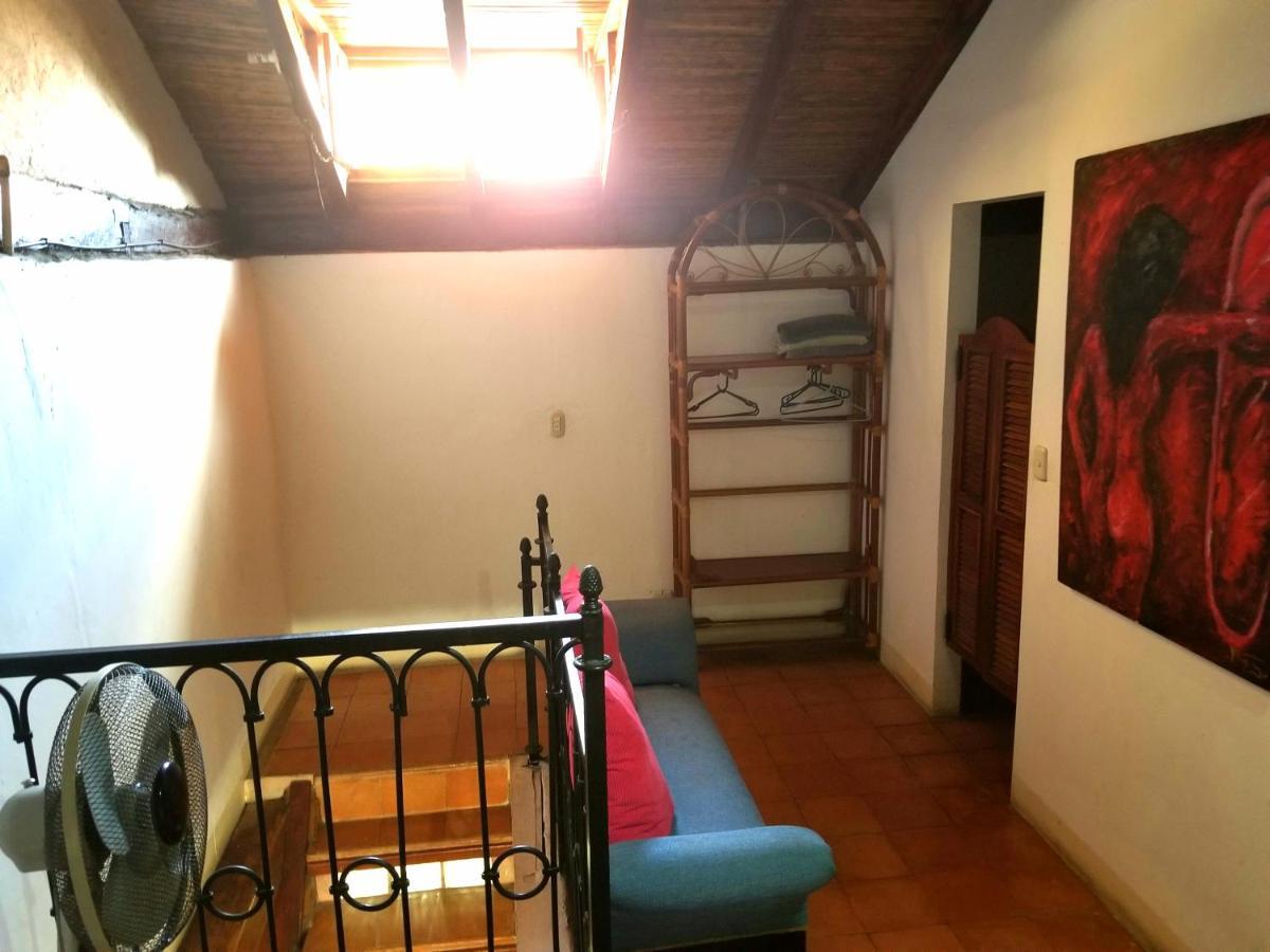 לינה וארוחת בוקר גרנאדה Casa Del Agua חדר תמונה