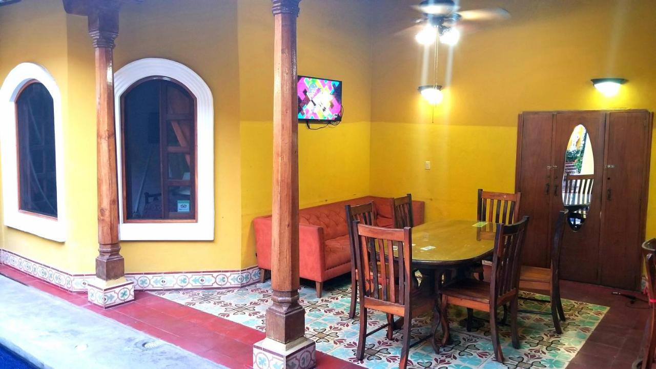 לינה וארוחת בוקר גרנאדה Casa Del Agua מראה חיצוני תמונה