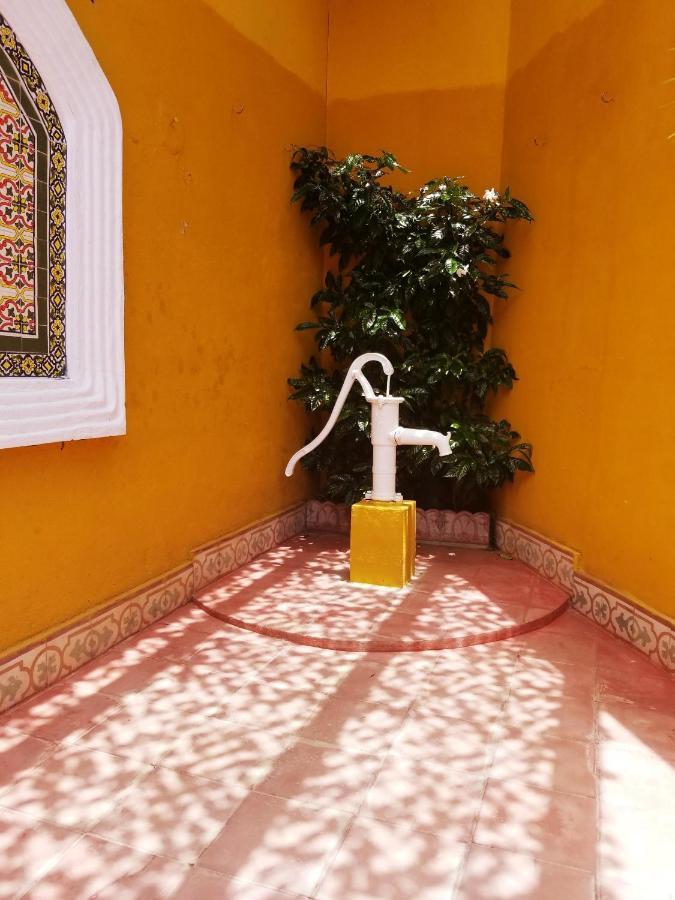 לינה וארוחת בוקר גרנאדה Casa Del Agua מראה חיצוני תמונה