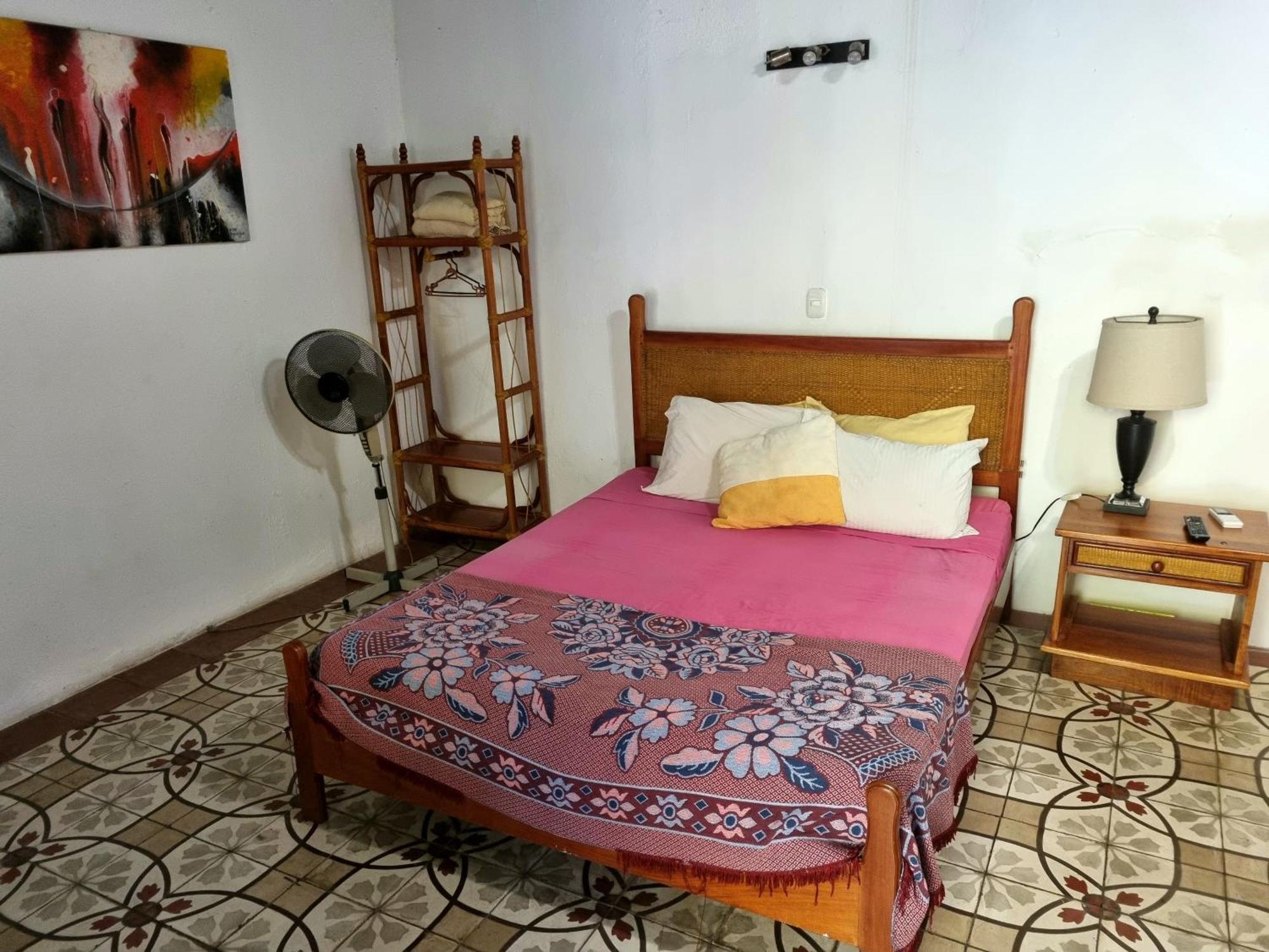 לינה וארוחת בוקר גרנאדה Casa Del Agua חדר תמונה