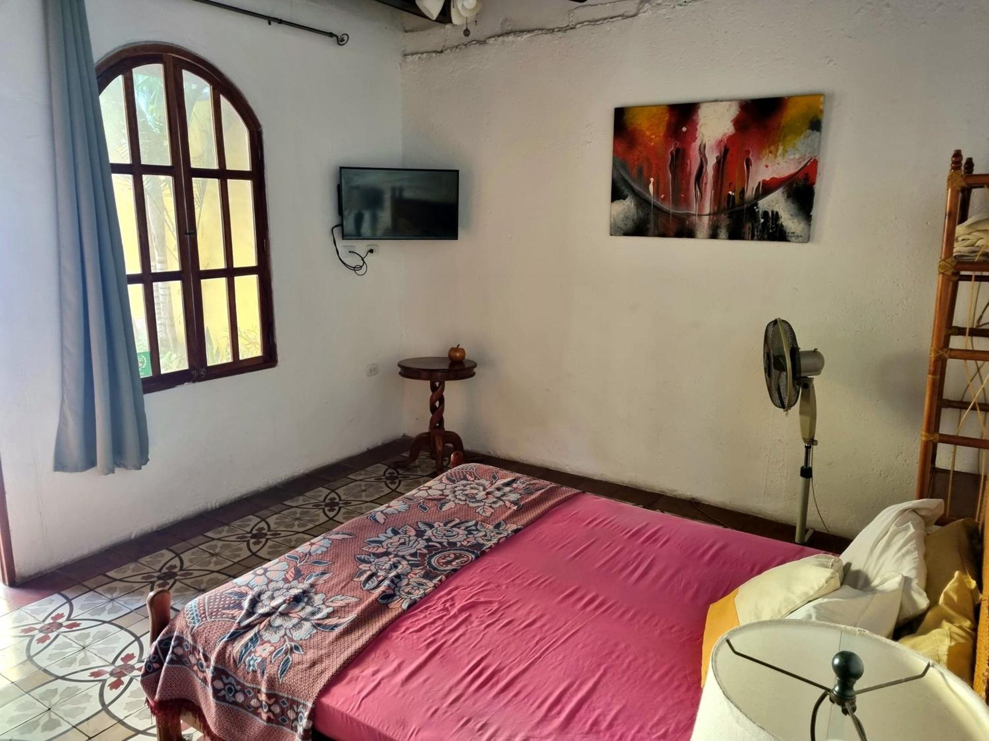 לינה וארוחת בוקר גרנאדה Casa Del Agua חדר תמונה